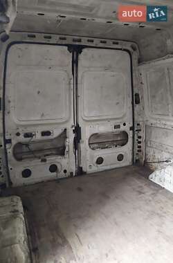 Грузовой фургон Ford Transit 1999 в 