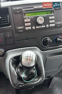 Грузопассажирский фургон Ford Transit 2012 в 