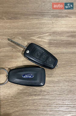 Вантажний фургон Ford Transit 2014 в 