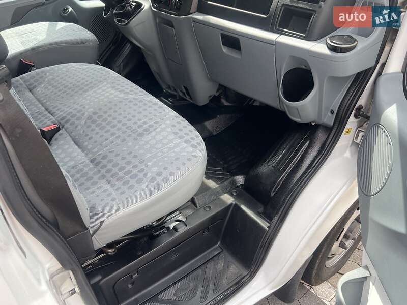 Інші вантажівки Ford Transit 2013 в Києві