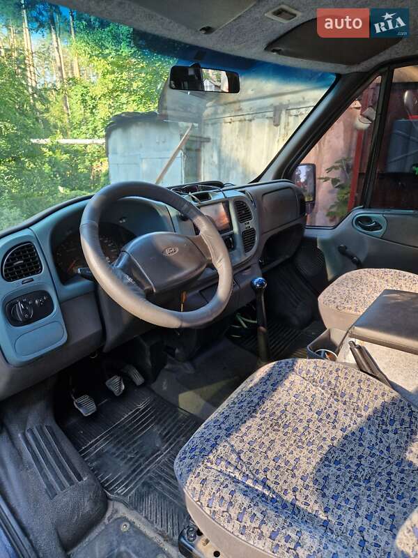 Микроавтобус Ford Transit 2003 в Киеве