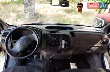 Микроавтобус Ford Transit 2006 в 