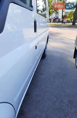Микроавтобус Ford Transit 2006 в 