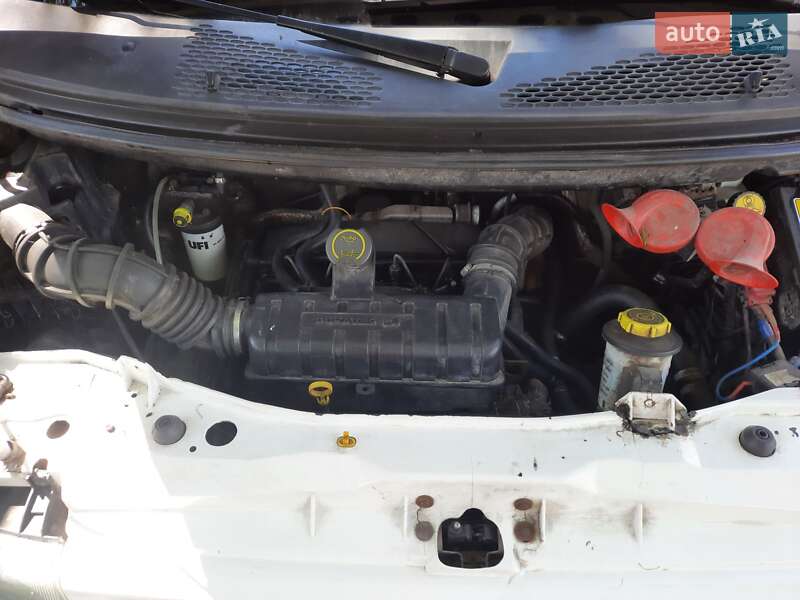 Микроавтобус Ford Transit 2006 в Запорожье