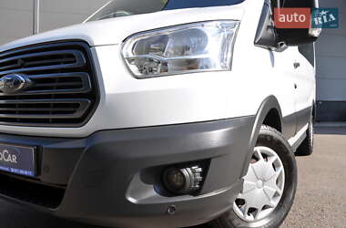 Микроавтобус Ford Transit 2017 в 