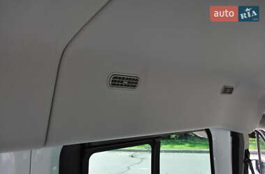 Микроавтобус Ford Transit 2017 в 