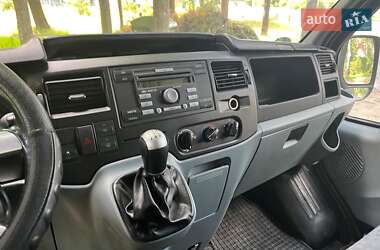 Грузовой фургон Ford Transit 2010 в 