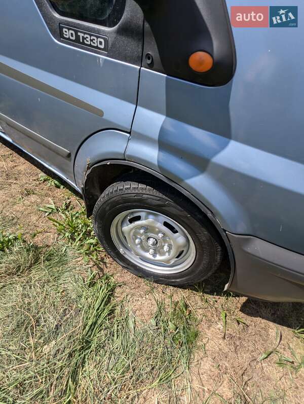 Микроавтобус Ford Transit 2002 в Яремче