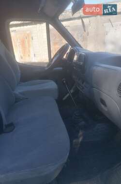 Вантажопасажирський фургон Ford Transit 2000 в 