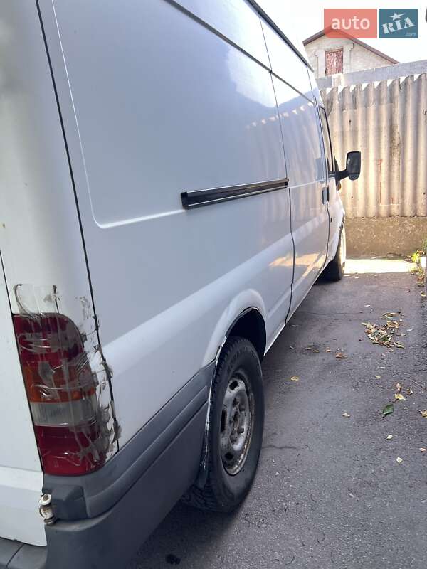 Вантажний фургон Ford Transit 2000 в Кам'янському