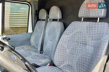 Грузовой фургон Ford Transit 2013 в 
