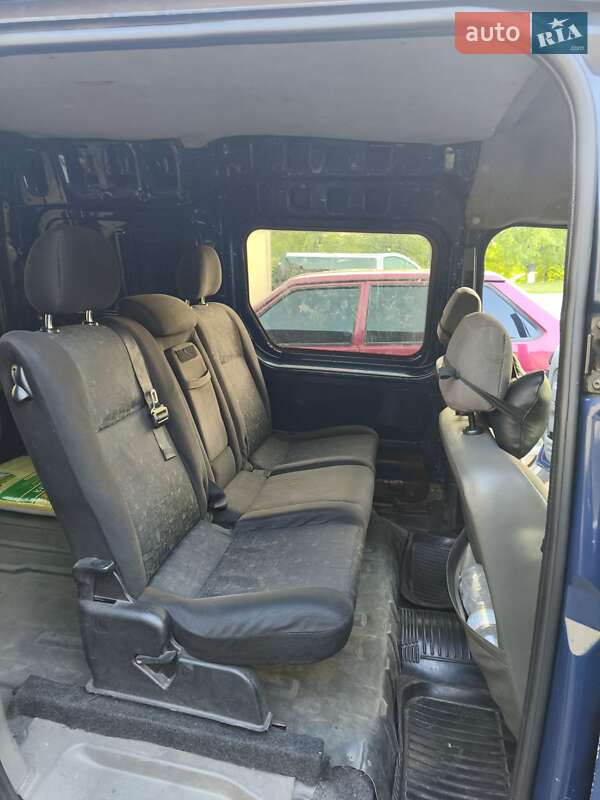 Грузовой фургон Ford Transit 2005 в Краснокутске