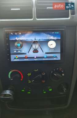 Грузовой фургон Ford Transit 2005 в 