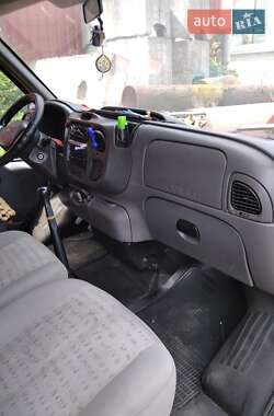 Микроавтобус Ford Transit 2004 в 