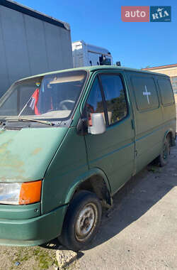 Грузовой фургон Ford Transit 1987 в 