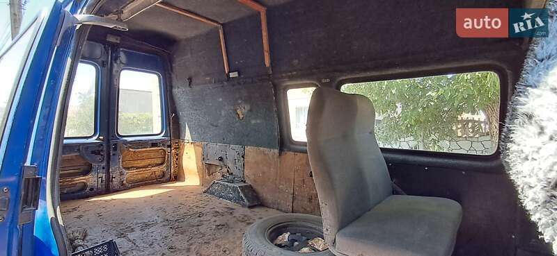 Вантажопасажирський фургон Ford Transit 1996 в Кривому Розі