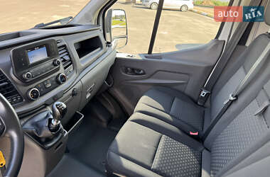 Грузовой фургон Ford Transit 2021 в 