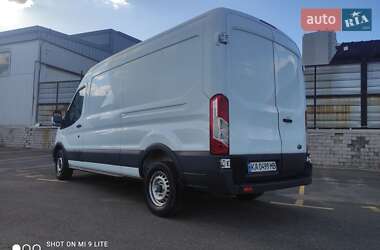 Грузовой фургон Ford Transit 2017 в 