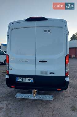 Грузовой фургон Ford Transit 2020 в 