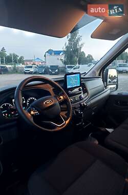 Грузовой фургон Ford Transit 2020 в 