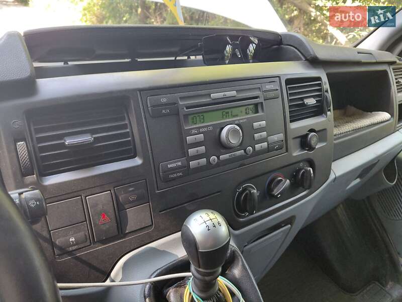 Вантажний фургон Ford Transit 2013 в Шостці