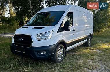 Грузовой фургон Ford Transit 2020 в 
