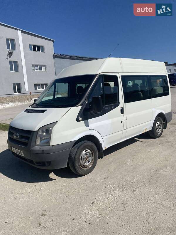 Грузопассажирский фургон Ford Transit 2007 в Тернополе
