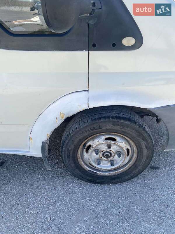 Грузопассажирский фургон Ford Transit 2007 в Тернополе