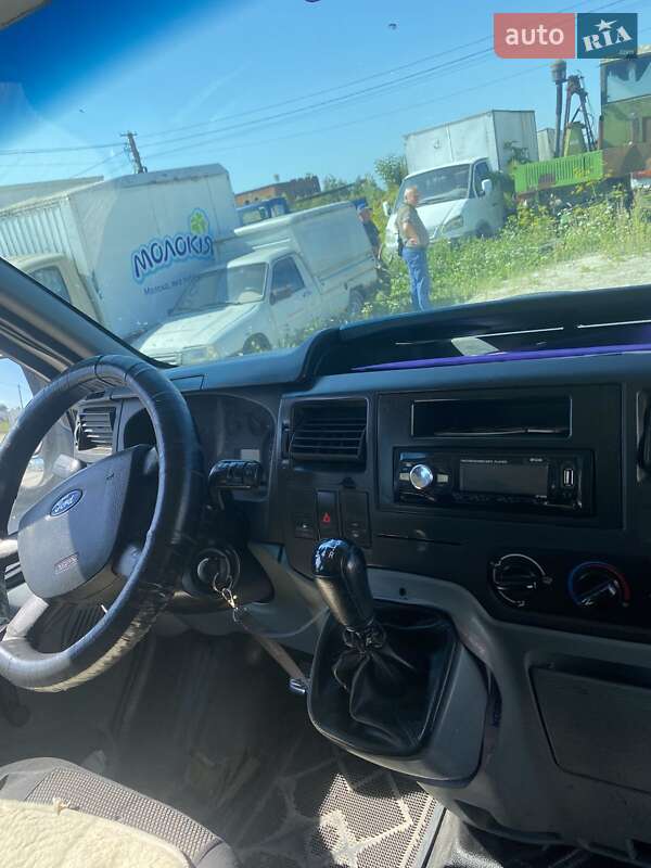 Грузопассажирский фургон Ford Transit 2007 в Тернополе