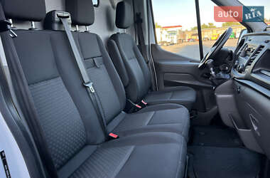 Грузовой фургон Ford Transit 2020 в 