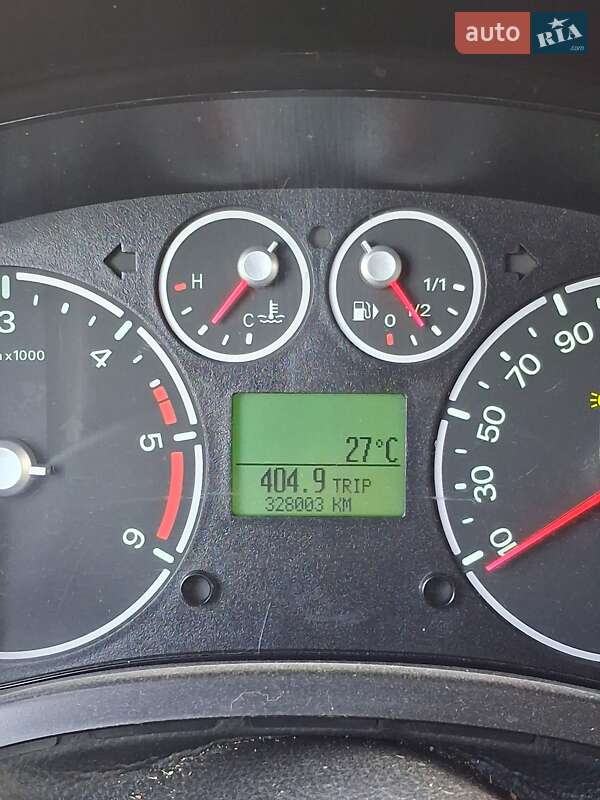 Вантажний фургон Ford Transit 2011 в Луцьку