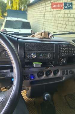 Грузовой фургон Ford Transit 1998 в 