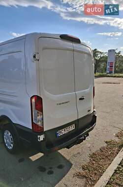 Вантажний фургон Ford Transit 2020 в 