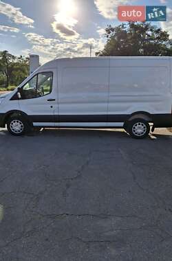 Вантажний фургон Ford Transit 2020 в 