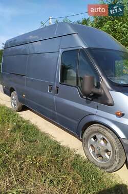 Грузовой фургон Ford Transit 2005 в 