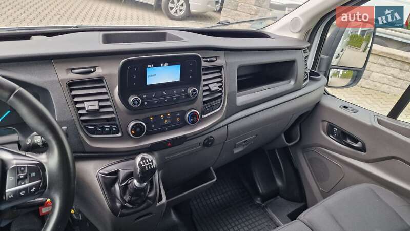 Вантажний фургон Ford Transit 2023 в Вінниці