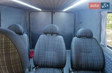Микроавтобус Ford Transit 2005 в 