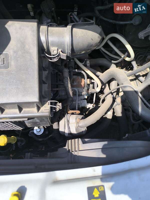 Вантажний фургон Ford Transit 2010 в Полтаві