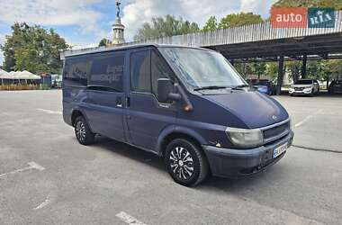 Вантажопасажирський фургон Ford Transit 2002 в Києві