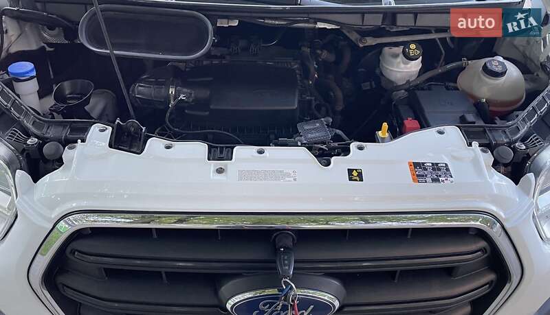 Вантажний фургон Ford Transit 2019 в Львові фото 28 Вантажний фургон Ford Transit 2019 в Львові