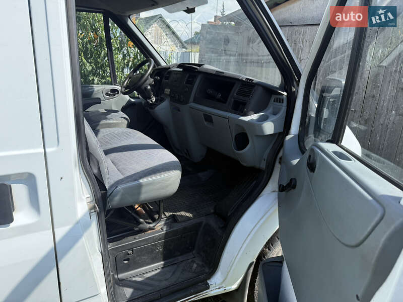 Грузовой фургон Ford Transit 2007 в Ратным фото 3 Грузовой фургон Ford Transit 2007 в Ратным
