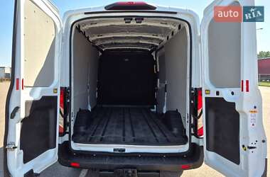 Вантажний фургон Ford Transit 2019 в 