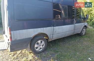 Грузовой фургон Ford Transit 2004 в 