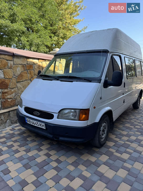 Ford Transit 2000