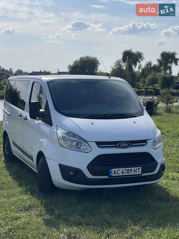 Минивэн Ford Transit 2013 в Киверцах