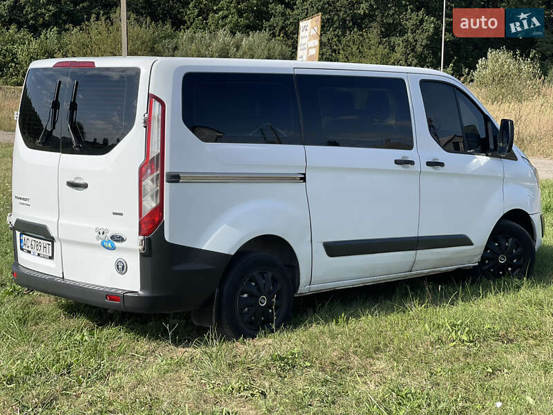 Минивэн Ford Transit 2013 в Киверцах