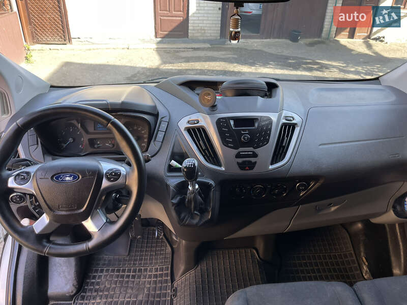 Минивэн Ford Transit 2013 в Киверцах
