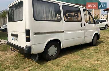 Вантажопасажирський фургон Ford Transit 1988 в 