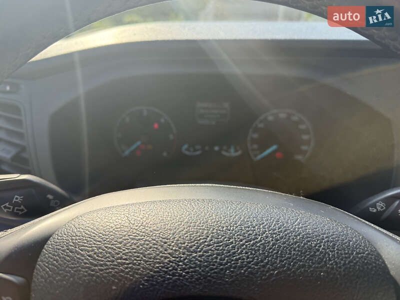 Вантажний фургон Ford Transit 2019 в Тернополі фото 15 Вантажний фургон Ford Transit 2019 в Тернополі