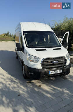 Грузовой фургон Ford Transit 2019 в 